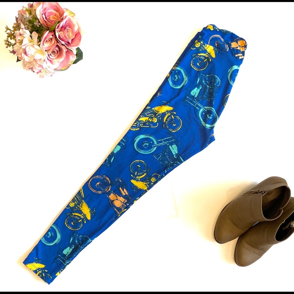 SOLD | Lularoe One Size Motorcycles | 🦄 Leggings!